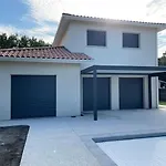 L'evasion, Neuve, 4 Chambres, 8pers, Piscine Chauffee *