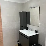 L'evasion, Neuve, 4 Chambres, 8pers, Piscine Chauffee アンデルノ・レ・バン
