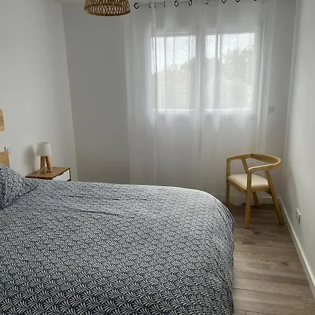 L'evasion, Neuve, 4 Chambres, 8pers, Piscine Chauffee Villa *