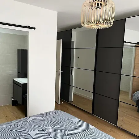 L'evasion, Neuve, 4 Chambres, 8pers, Piscine Chauffee